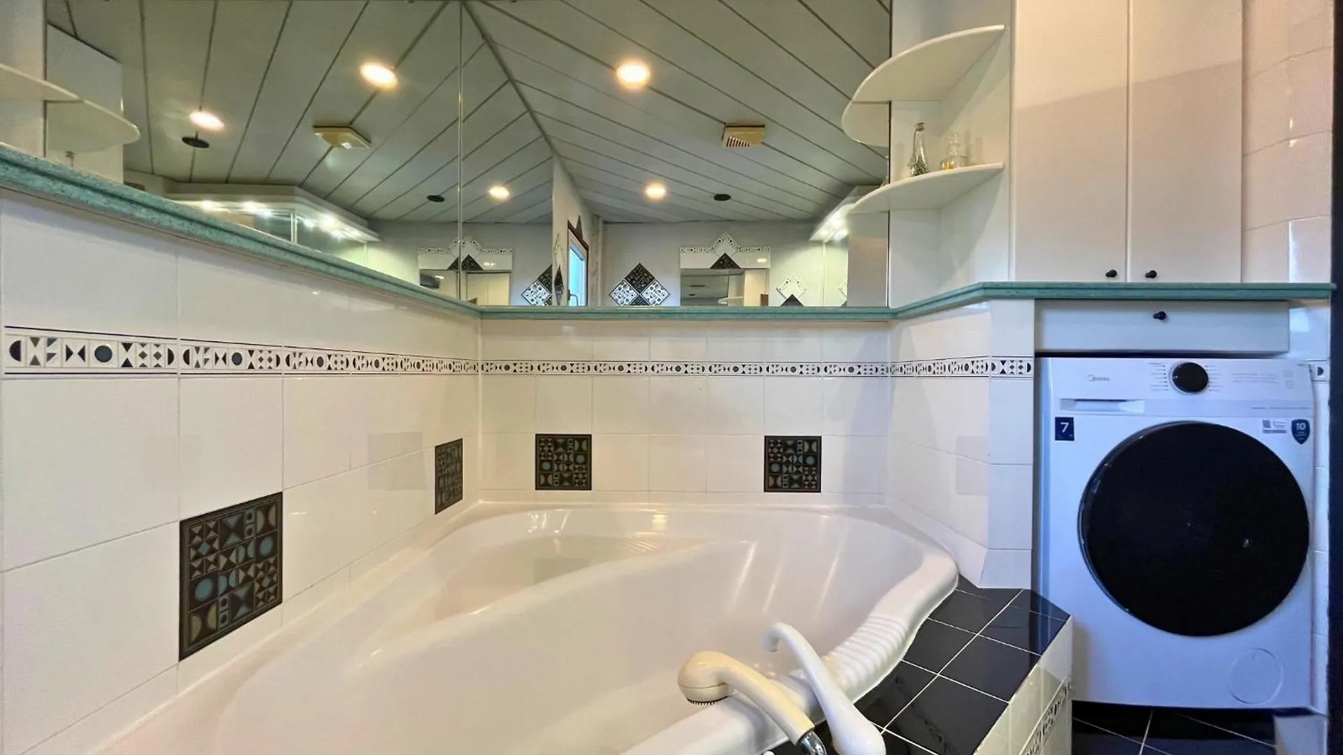 Apartments By The Sea Umag - 24343 Croatia